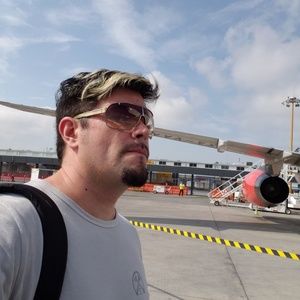 Meet your Posher, Louis